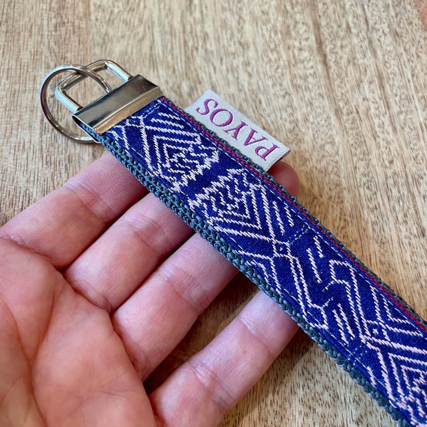 Key Strap Ethno - handgefertigt bei PAYOS Home