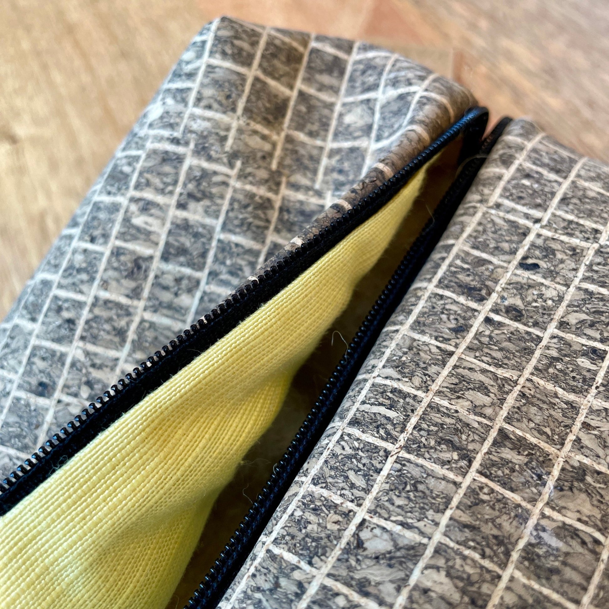 Soft Case Natural Cork Box - handgefertigt bei PAYOS Home